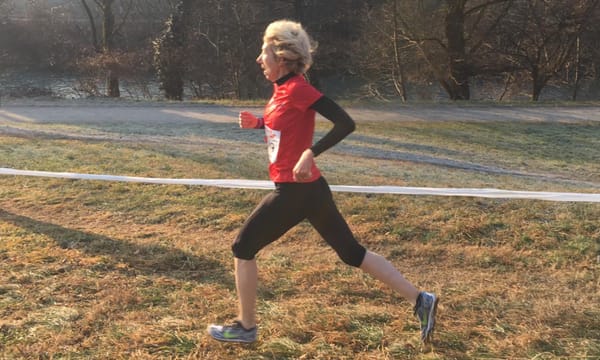 Carla in gara al cross della Pellerina, tra i prati di Torino